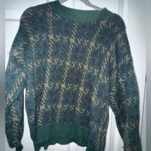 Green and Tan Women's Vintage Style Sweater